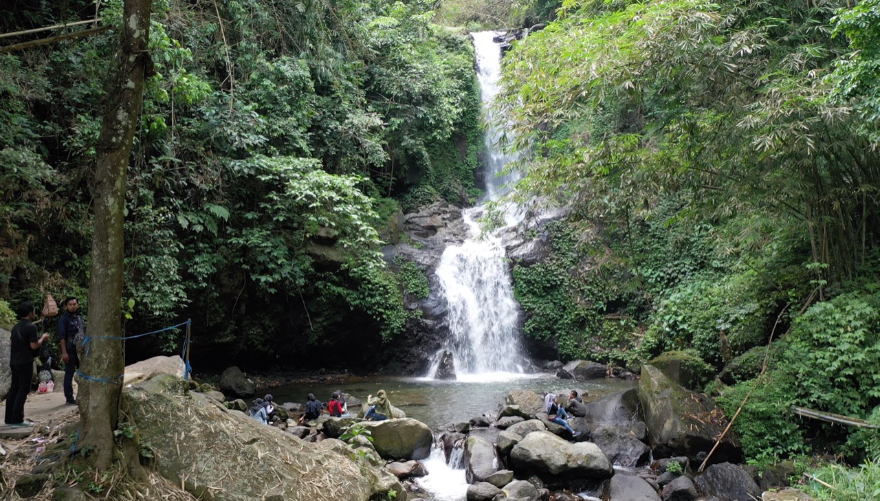 Air Terjun Sekar Langit